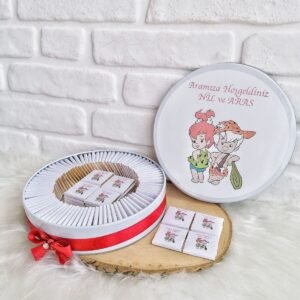 100 Adet Çakıltaş Ve Bambam Kardeş Temalı İsme Özel Hoşgeldin Kız-Erkek Bebek Hediyelik Çikolata