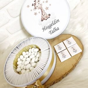 200 Adet+200 Gr Drajeli Gold Yıldızlı Zürafa Temalı İsme Özel Hoşgeldin Erkek Bebek Hediyelik Çikolata
