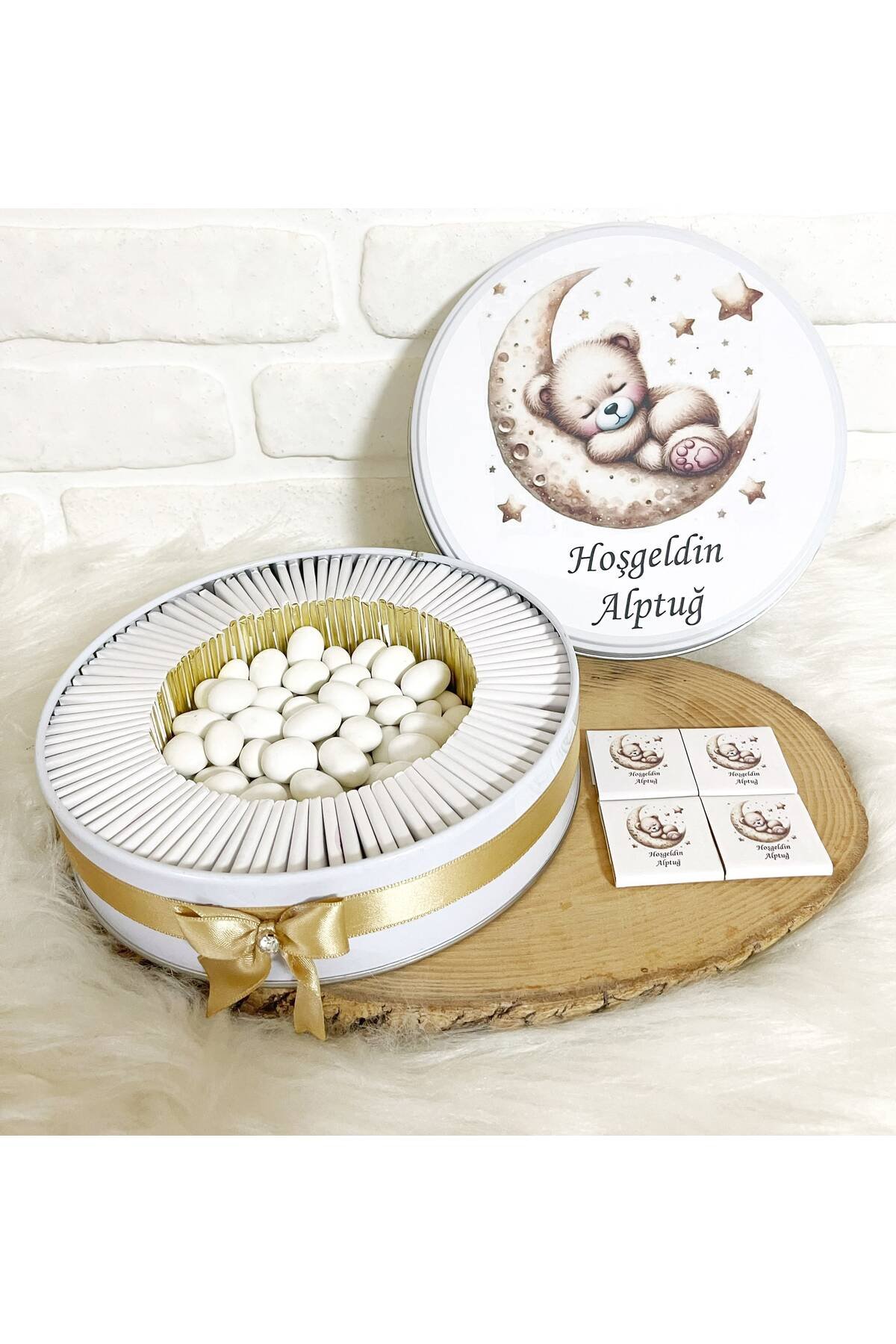 50 Adet+200 Gr Drajeli Gold Ayda Uyuyan Ayıcık Temalı İsme Özel Hoşgeldin Erkek Bebek Hediyelik Çikolata