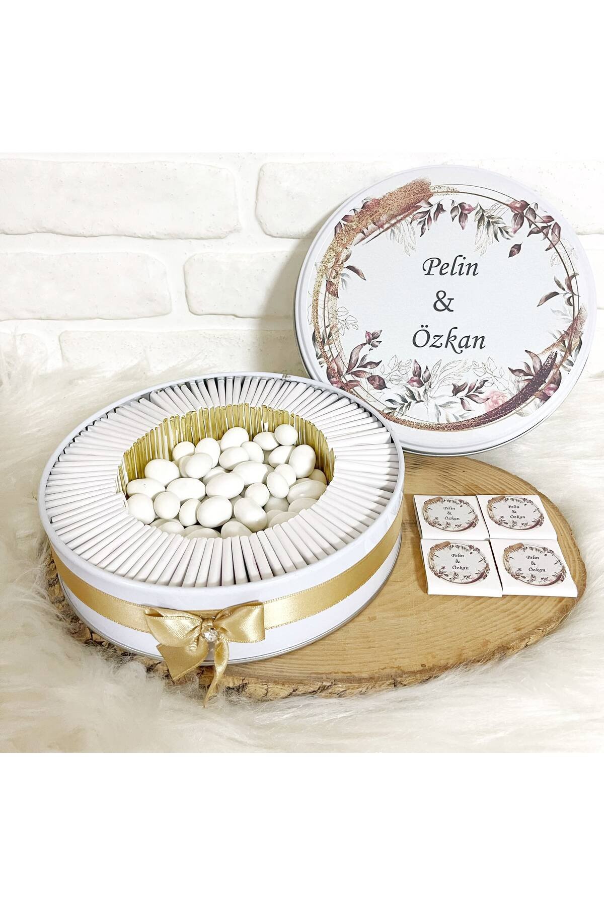 200 Adet+200 Gr Drajeli Kahverengi Çiçekli İsme Özel Nişan-Nikah-Düğün-Söz Hatırası Gelin Bohçası Hediyelik Çikolata