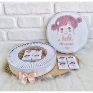 100 Adet Kız Çocuğu Temalı İsme Özel Hoşgeldin Kız Bebek Hediyelik Çikolata