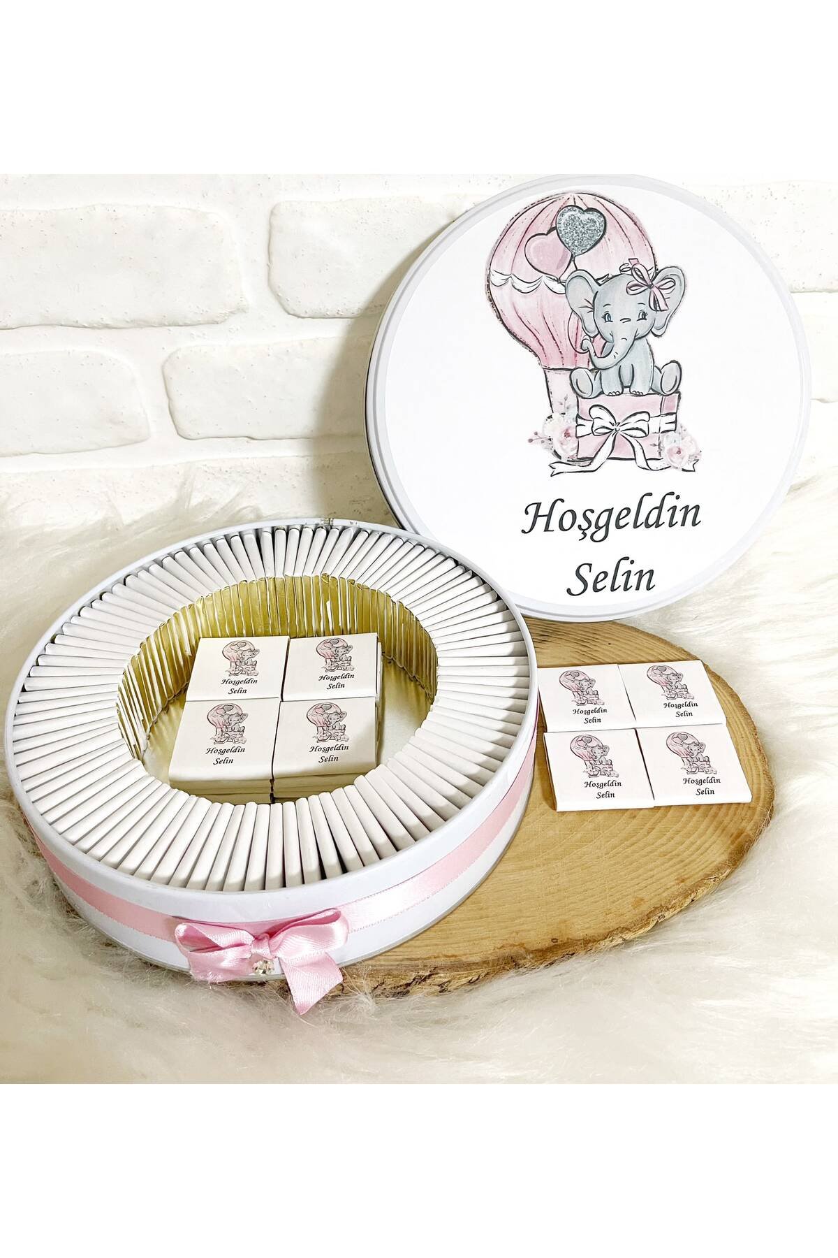 200 Adet Pembe Filli Uçan Balon Temalı İsme Özel Hoşgeldin Kız Bebek Hediyelik Çikolata - Görsel 2