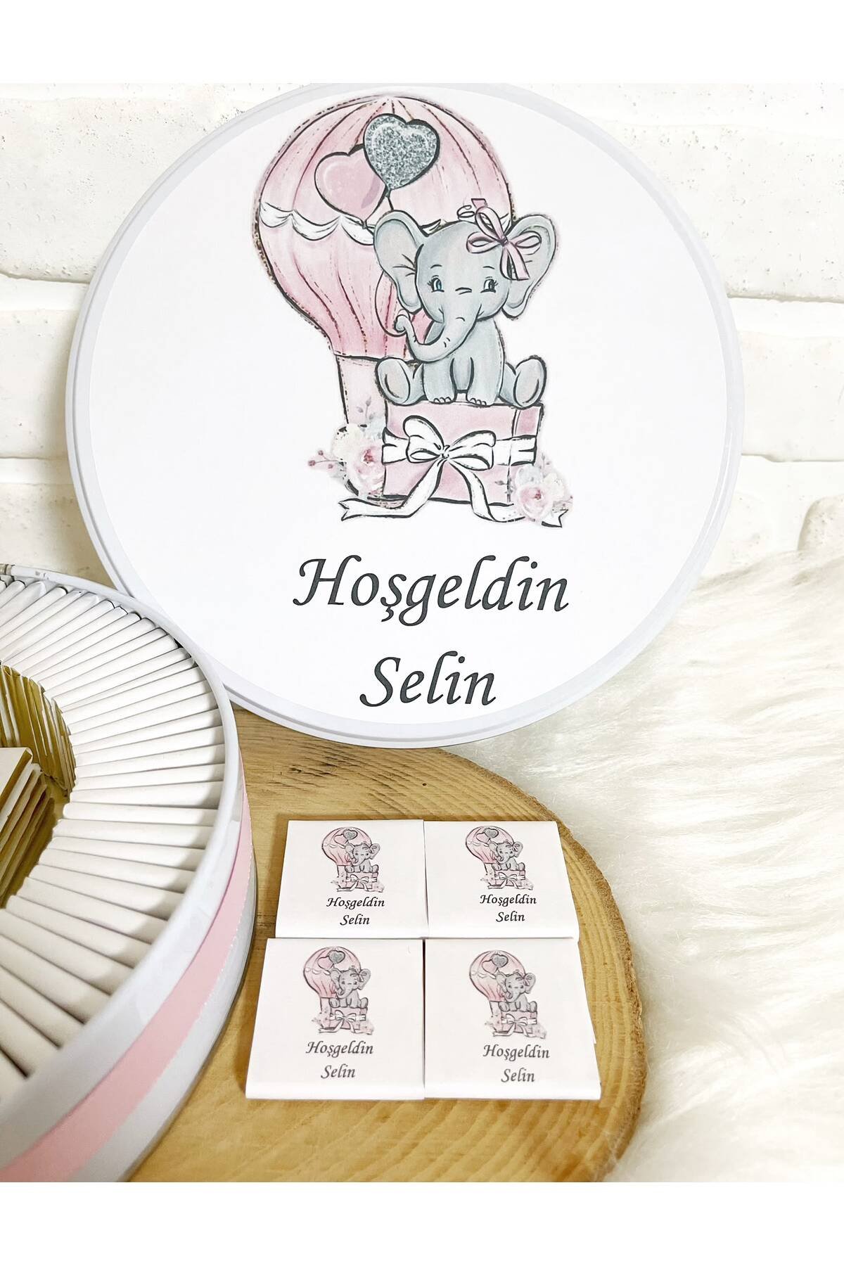 200 Adet Pembe Filli Uçan Balon Temalı İsme Özel Hoşgeldin Kız Bebek Hediyelik Çikolata - Görsel 3