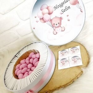 80 Adet+200 Gr Drajeli Pembe Baloncuklu Ayıcık İsme Özel Hoşgeldin Kız Bebek Hediyelik Çikolata