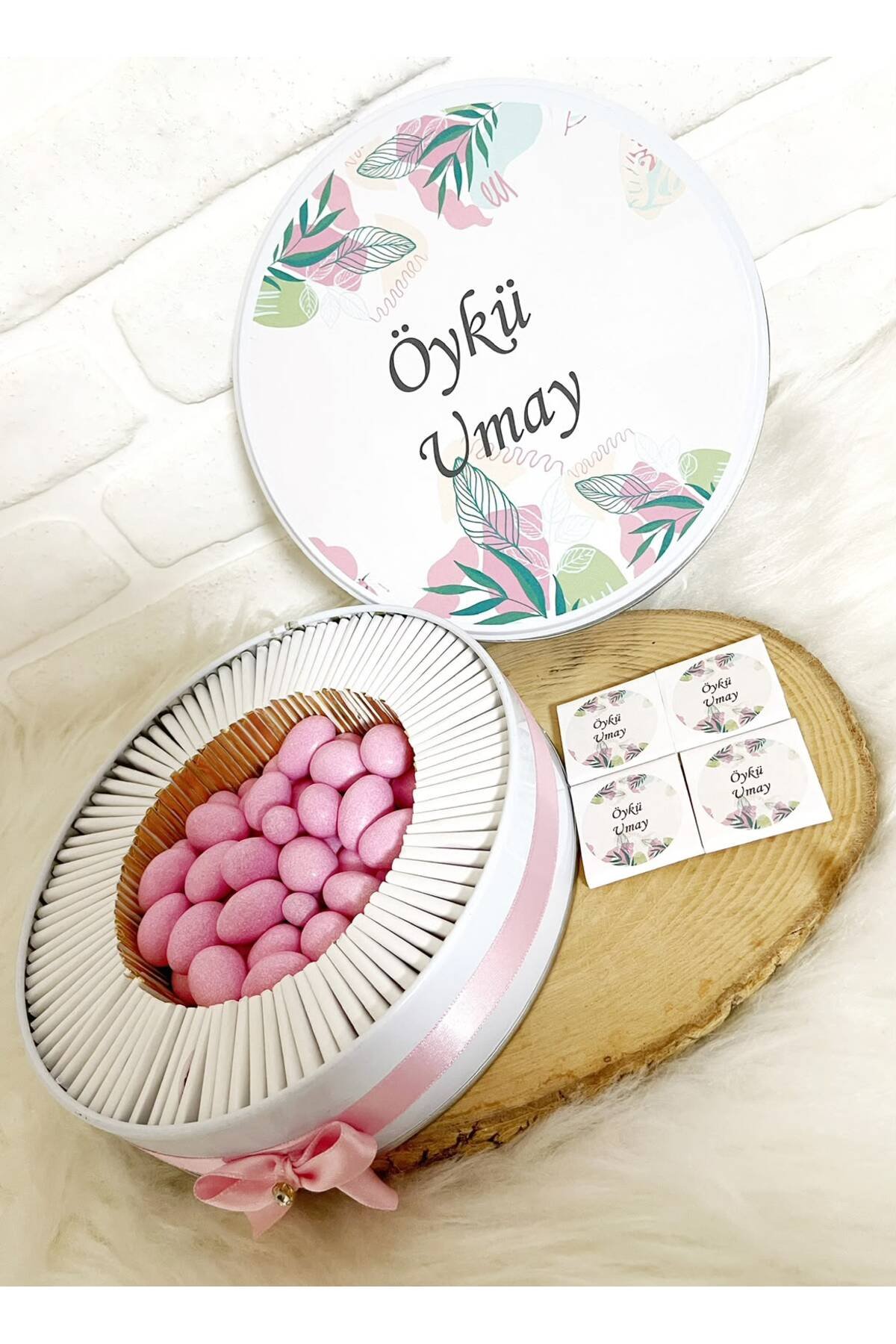 50 Adet+200 Gr Drajeli Pembe Yeşil Yapraklı İsme Özel Hoşgeldin Kız Bebek Hediyelik Çikolata