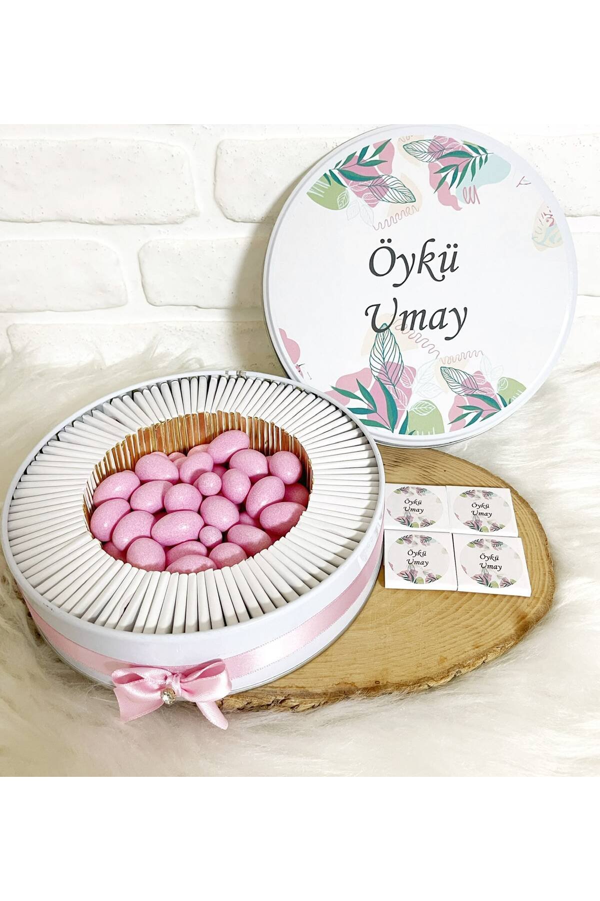 80 Adet+200 Gr Drajeli Pembe Yeşil Yapraklı İsme Özel Hoşgeldin Kız Bebek Hediyelik Çikolata - Görsel 2