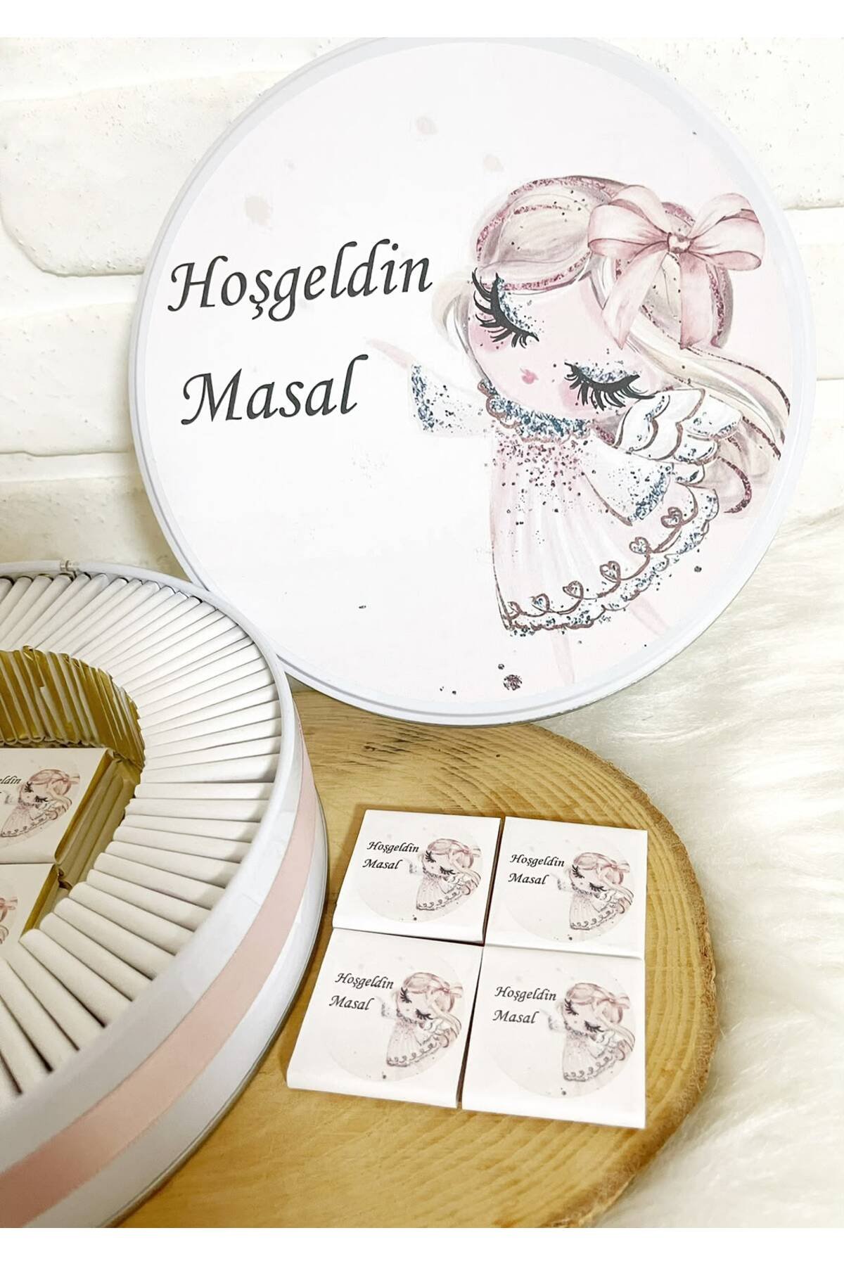 150 Adet Süslü Kız Temalı İsme Özel Hoşgeldin Kız Bebek Hediyelik Çikolata - Görsel 4