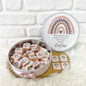 80 Adet Pudra Gökkuşağı Temalı Model 2 İsme Özel Hoşgeldin Kız Bebek Hediyelik Çikolata