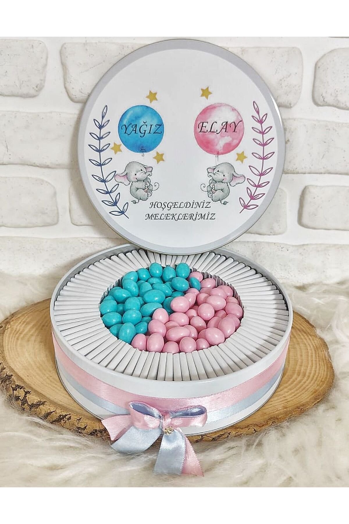 80 Adet+200 Gr Draje İkiz Bebek Temalı İsme Özel Kız-Erkek Bebek Hoşgeldin Hediyelik Çikolata