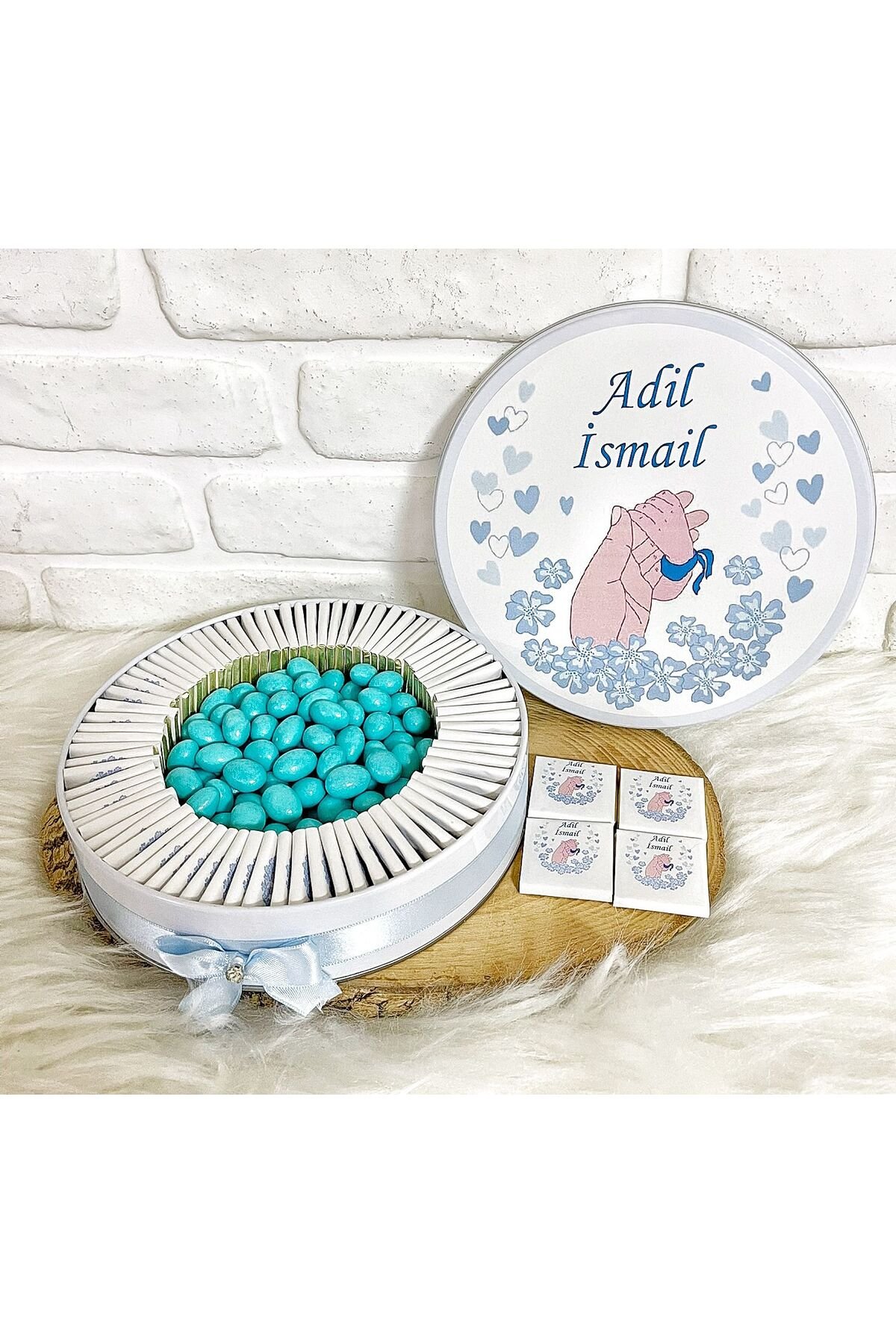 150Adet+200 Gr Draje Anne-Bebek Eli İsme Özel Erkek Bebek Hoşgeldin Doğumgünü Hediyelik Çikolata