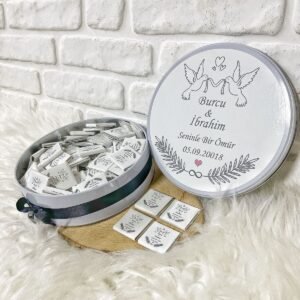 100 Adet Aşk Kuşları Temalı İsme Özel Nişan-Nikah-Söz-Düğün Hatırası Hediyelik Çikolata