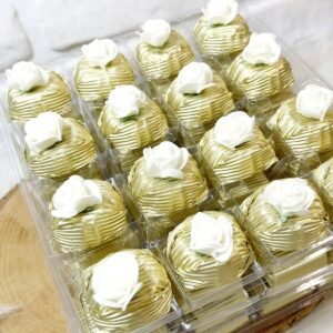 50 Adet (yaklaşık 750 gr) Gül Dekorlu Hediyelik Gold Papatya Model Çikolata