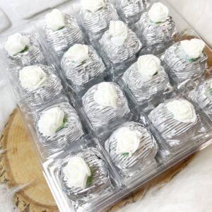 50 Adet (yaklaşık 1 Kg) Gül Dekorlu Hediyelik Gümüş Papatya Model Çikolata