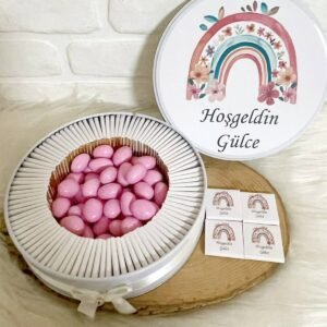 50 Adet+200 Gr Drajeli Çiçekli Gökkuşağı Konsept İsme Özel Hoşgeldin Kız Bebek Hediyelik Çikolata