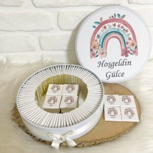 150 Adet Çiçekli Gökkuşağı Konsept İsme Özel Hoşgeldin Kız Bebek Hediyelik Çikolata