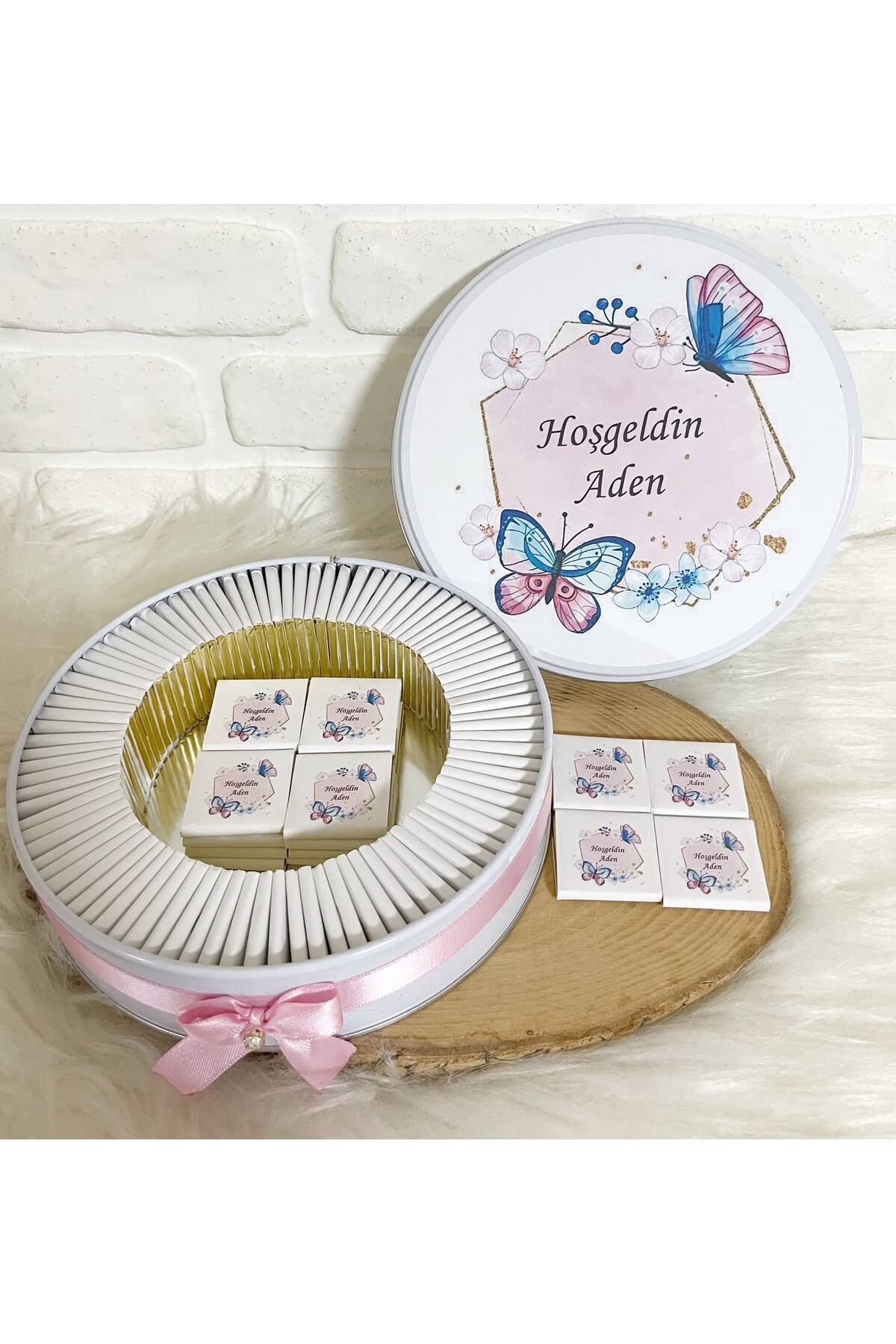 200 Adet Pembe Kelebek Çerçeveli İsme Özel Hoşgeldin Kız Bebek Hediyelik Çikolata - Görsel 2
