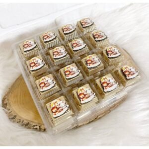 50 Adet (yaklaşık 1 Kg) Gökkuşağında Safari Hayvanları Temalı Ahşap Figürlü Erkek Bebek Hoşgeldin-Doğumgünü Hediyelik Kalın Madlen Çikolata