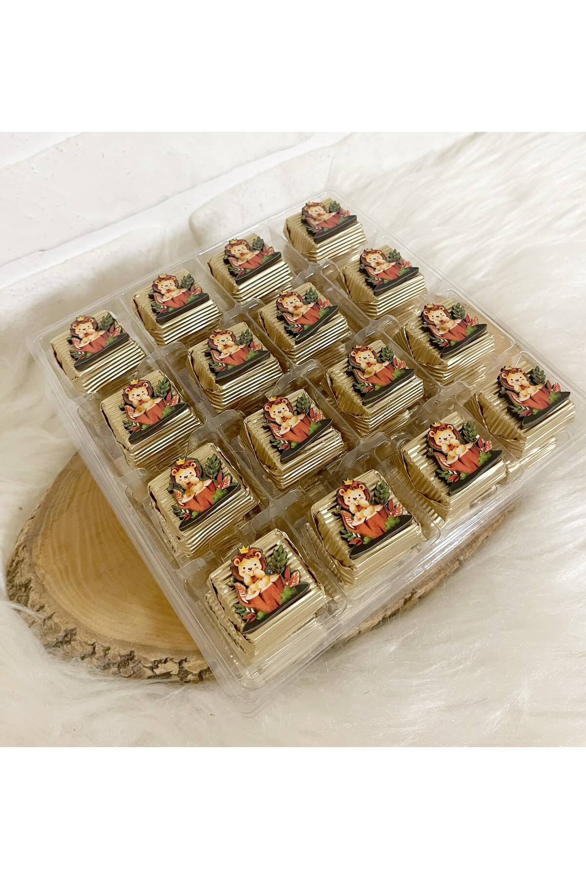 50 Adet (yaklaşık 1 Kg) Yapraklı Aslancık Ahşap Figürlü Erkek Bebek Hoşgeldin-Doğumgünü Hediyelik Kalın Madlen Çikolata - Görsel 2