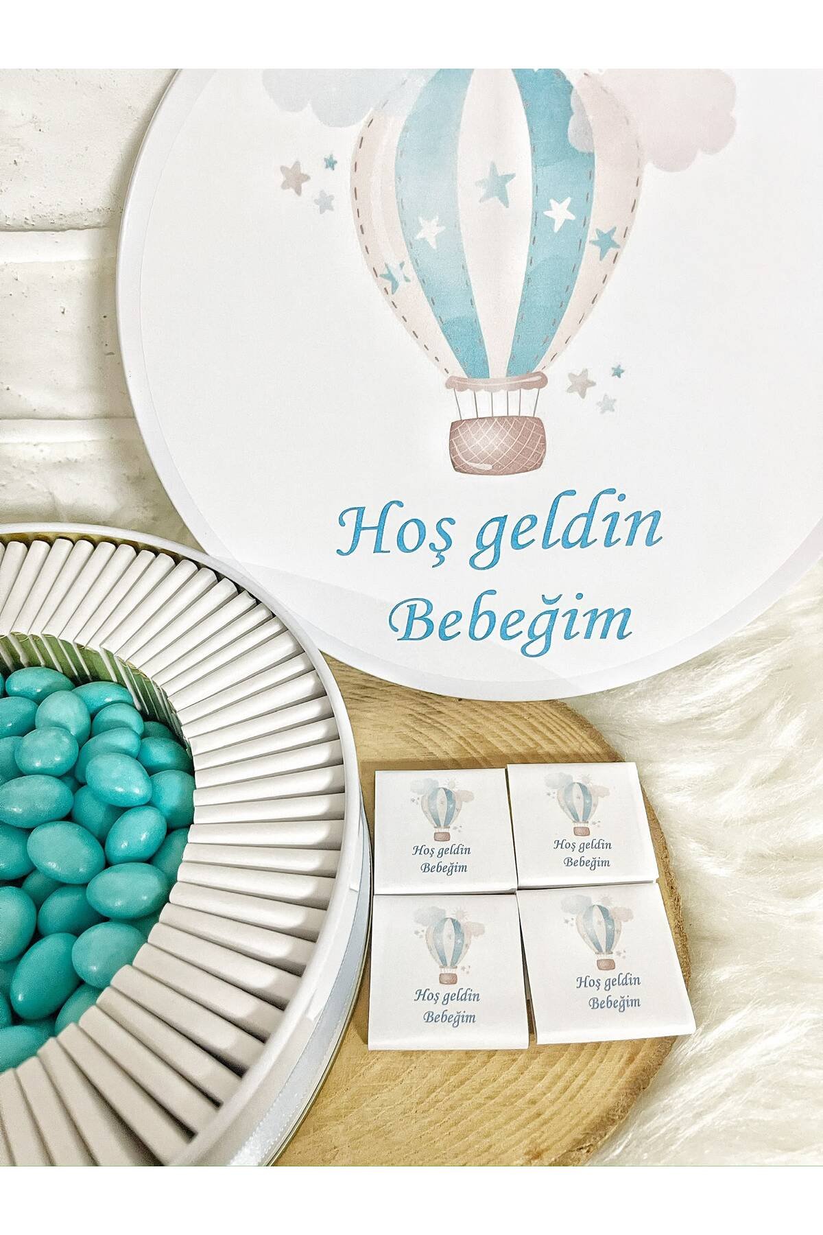 50 Adet +200 Gr Drajeli Mavi Uçan Balon Temalı İsme Özel Hoşgeldin Erkek Bebek Hediyelik Çikolata - Görsel 3