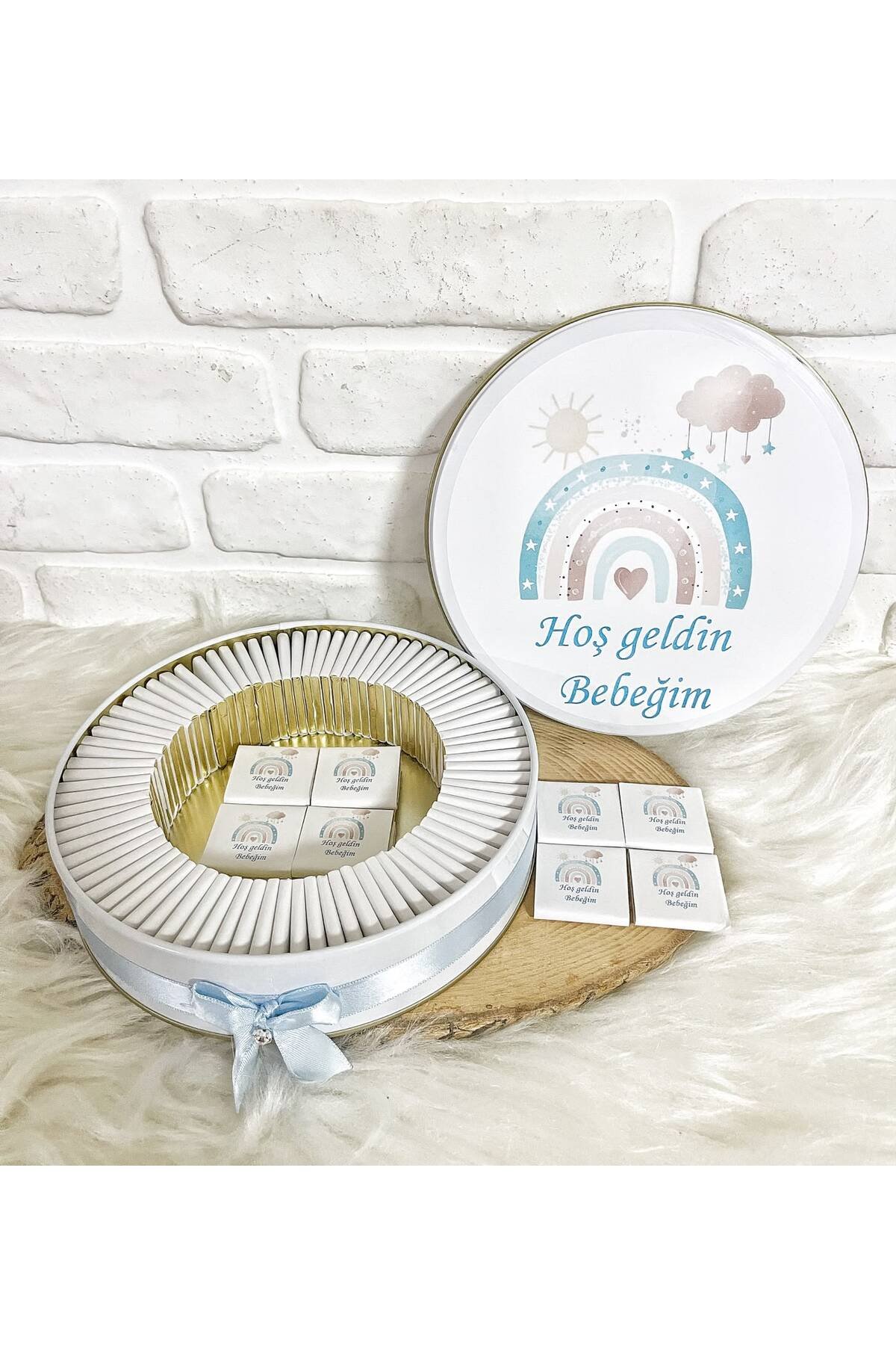 50 Adet Mavi Bulutlu Gökkusağı Temalı İsme Özel Hoşgeldin Erkek Bebek Hediyelik Çikolata - Görsel 2