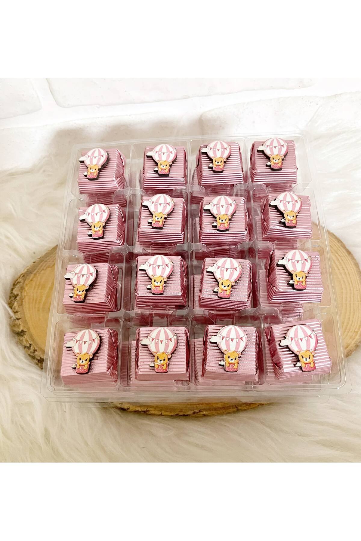 50 Adet (yaklaşık 1 Kg) Pembe Uçan Balonlu Ayıcık Ahşap Figürlü Kız Bebek Hoşgeldin-Doğumgünü Kalın Madlen - Görsel 3