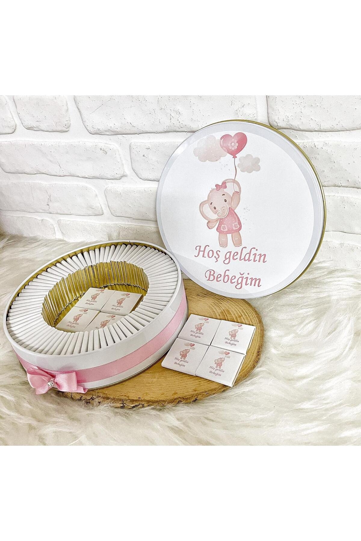 50 Adet Pembe Balonlu Fil Temalı İsme Özel Hoşgeldin Kız Bebek Hediyelik Çikolata