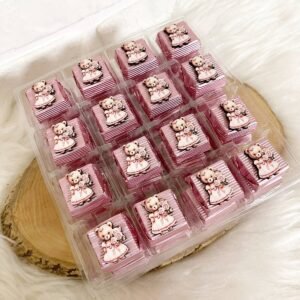 50 Adet (yaklaşık 1 Kg) Pembe Ayıcık Temalı Ahşap Figürlü Kız Bebek Hoşgeldin-Doğumgünü Kalın Madlen