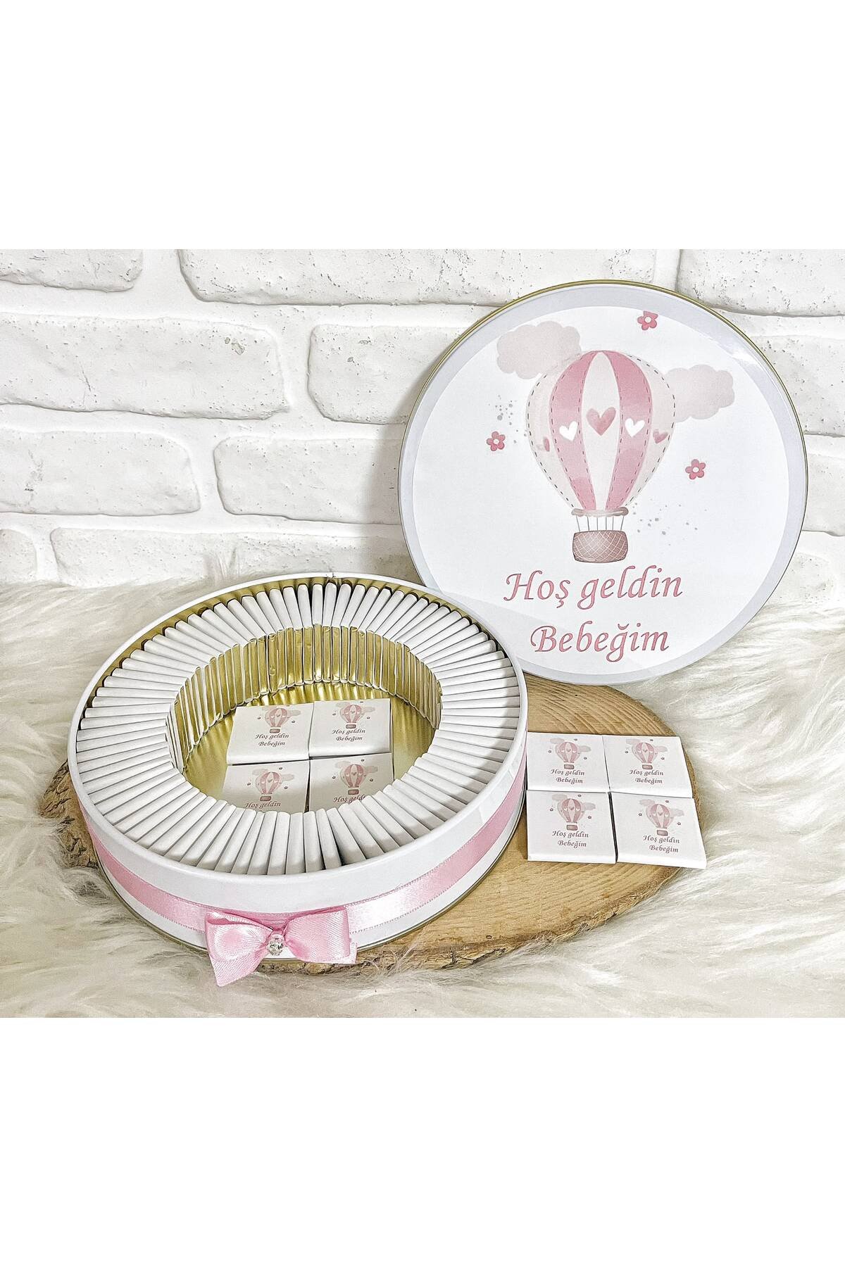 80 Adet Pembe Uçan Balon Temalı İsme Özel Hoşgeldin Kız Bebek Hediyelik Çikolata - Görsel 2