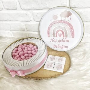 100 Adet+200 Gram draje Pudra Bulutlu Gökkusağı Temalı İsme Özel Hoşgeldin Kız Bebek Hediyelik Çikolata