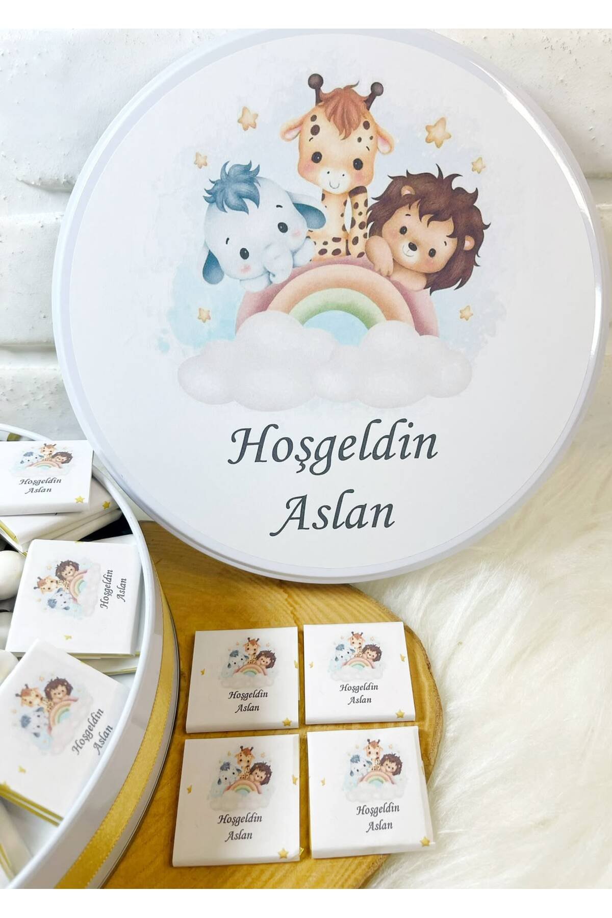 80 Adet+200 Gr Drajeli Gökkuşağında Safari Temalı İsme Özel Hoşgeldin Kız-Erkek Bebek Hediyelik Çikolata - Görsel 3