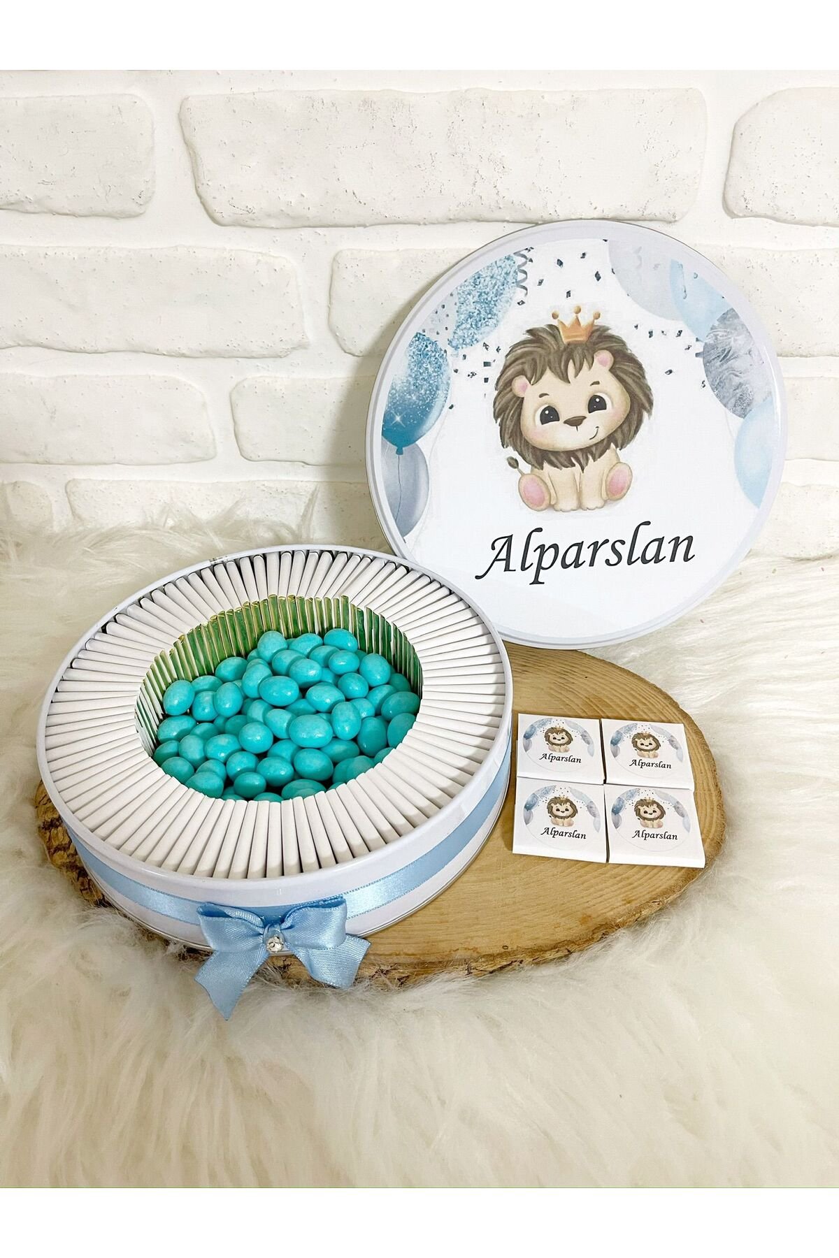 150 Adet+200 Gr Draje Mavi Aslancık Temalı İsme Özel Hoşgeldin Erkek Bebek Hediyelik Çikolata