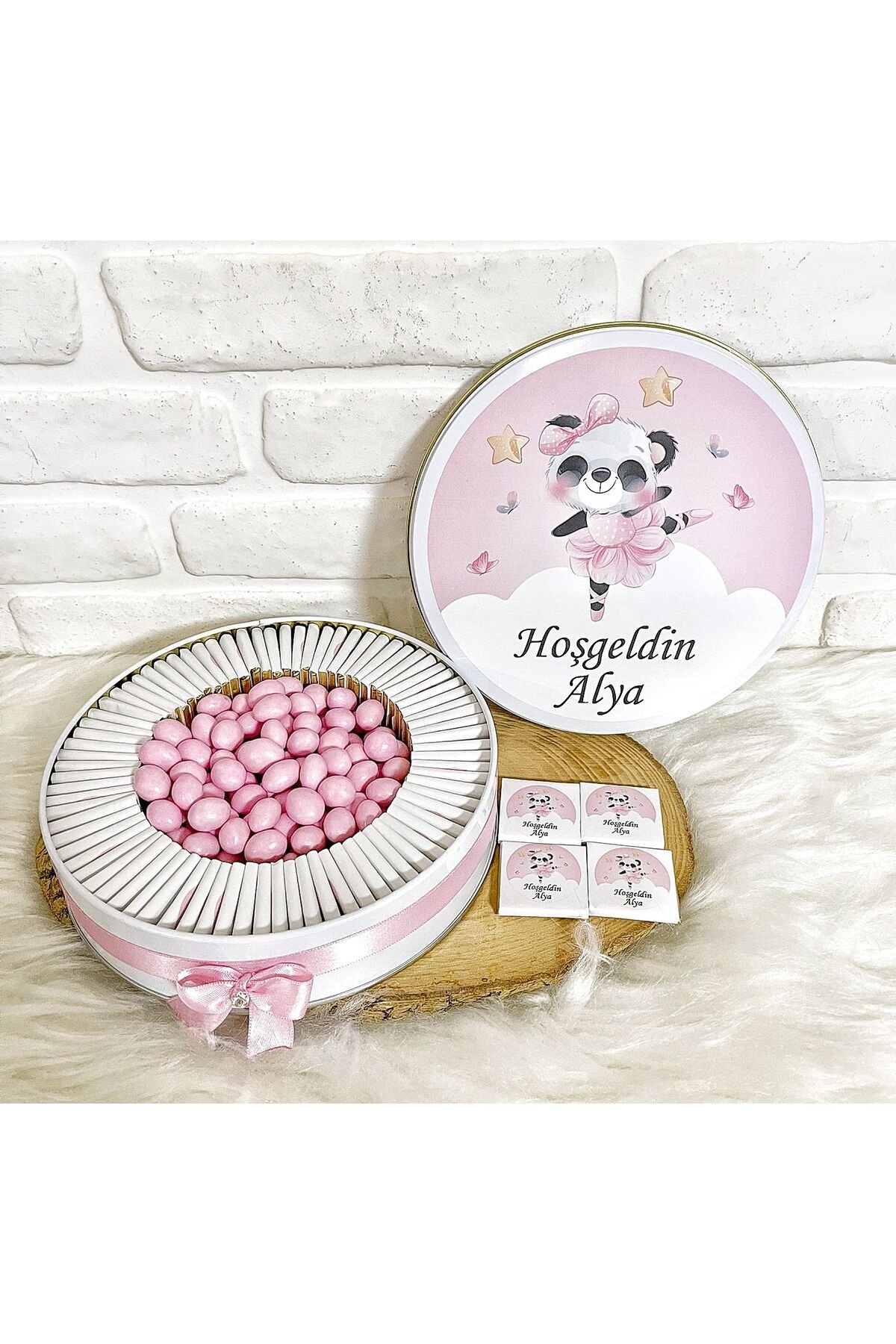 200 Adet+200 Gr Draje Pembe Panda Temalı İsme Özel Hoşgeldin Doğumgünü Kız Bebek Hediyelik Çikolata - Görsel 2