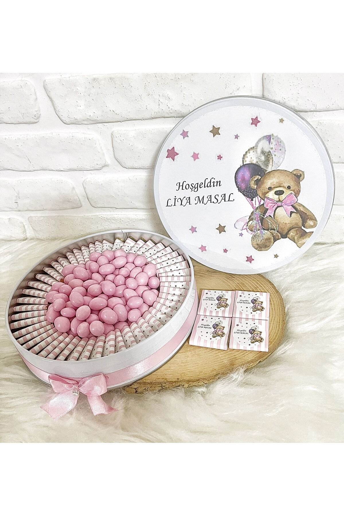 80 Adet+200 Gr Draje Pembe Ayıcık Temalı İsme Özel Hoşgeldin Doğumgünü Kız Bebek Hediyelik Çikolata