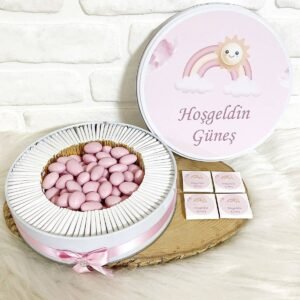 80 Adet+200 Gr Drajeli Güneş Temalı İsme Özel Hoşgeldin Kız Bebek Hediyelik Çikolata