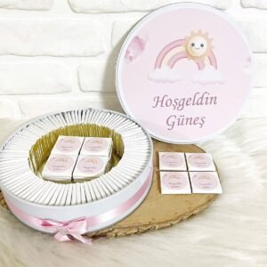 100 Adet Güneş Temalı İsme Özel Hoşgeldin Kız Bebek Hediyelik Çikolata