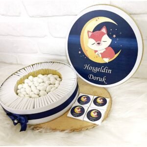 100 Adet+200 Gr Drajeli Ayda Uyuyan Tilki Temalı İsme Özel Hoşgeldin Erkek Bebek Hediyelik Çikolata