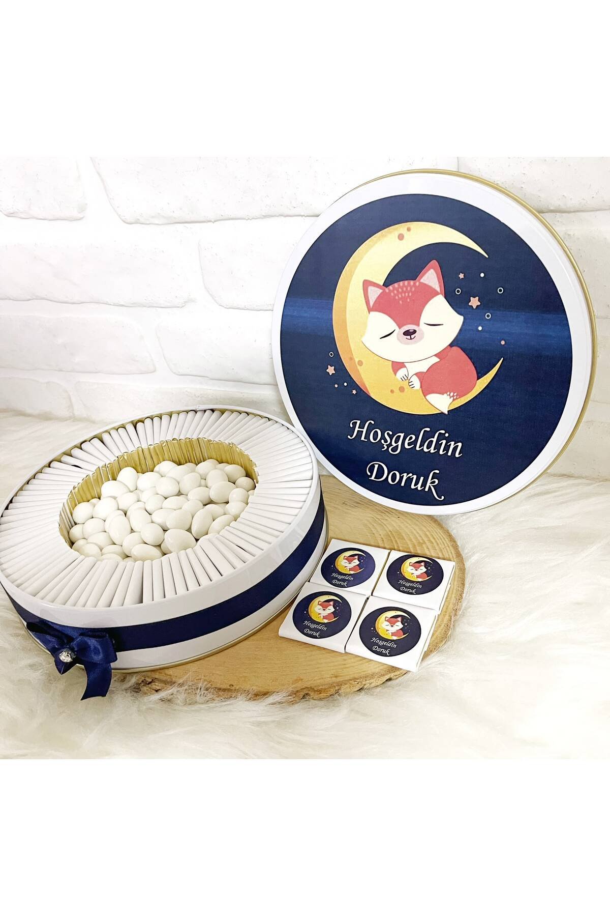 50 Adet+200 Gr Drajeli Ayda Uyuyan Tilki Temalı İsme Özel Hoşgeldin Erkek Bebek Hediyelik Çikolata