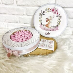 80 Adet+200 Gr Draje Tavşancık Temalı İsme Özel Hoşgeldin Doğumgünü Hediyelik Kız Bebek Çikolatası