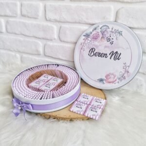 100 Adet Lila Çiçek Temalı İsme Özel Kız Bebek Hoşgeldin Hediyelik Çikolata