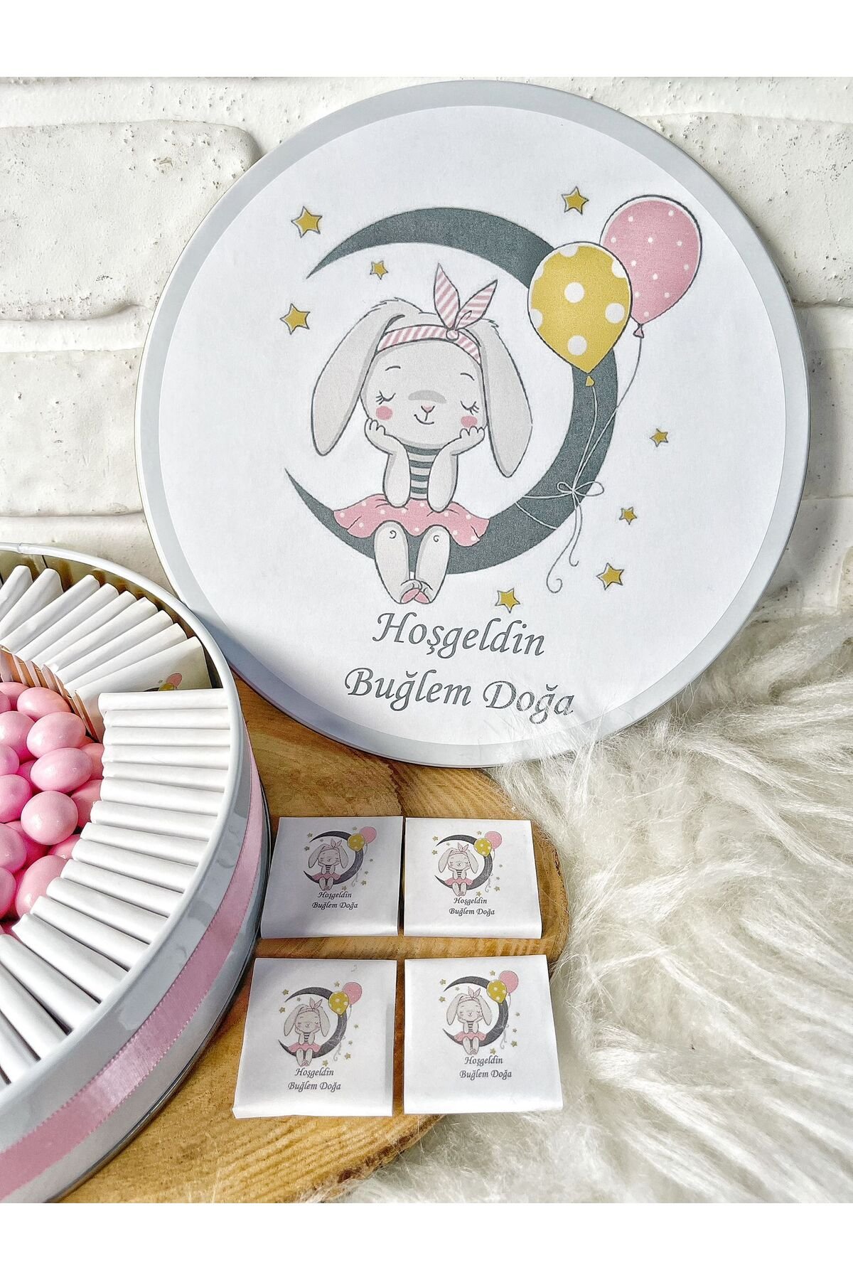 200 Adet+200 Gr Drajeli Ayda Tavşan Temalı İsme Özel Hoşgeldin Doğumgünü Kız Bebek Hediyelik Çikolat - Görsel 3