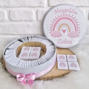 150 Adet Pembe Gökkuşağı Konsept İsme Özel Hoşgeldin-Doğumgünü Kız Bebek Hediyelik Çikolata